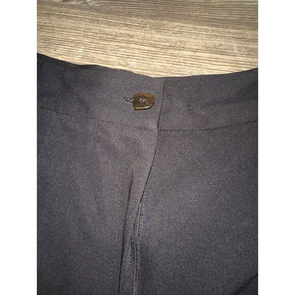 OPEN EDIT women's Shorts Size 8 black front pleats. NWOT. 16 - Picture 3 of 10